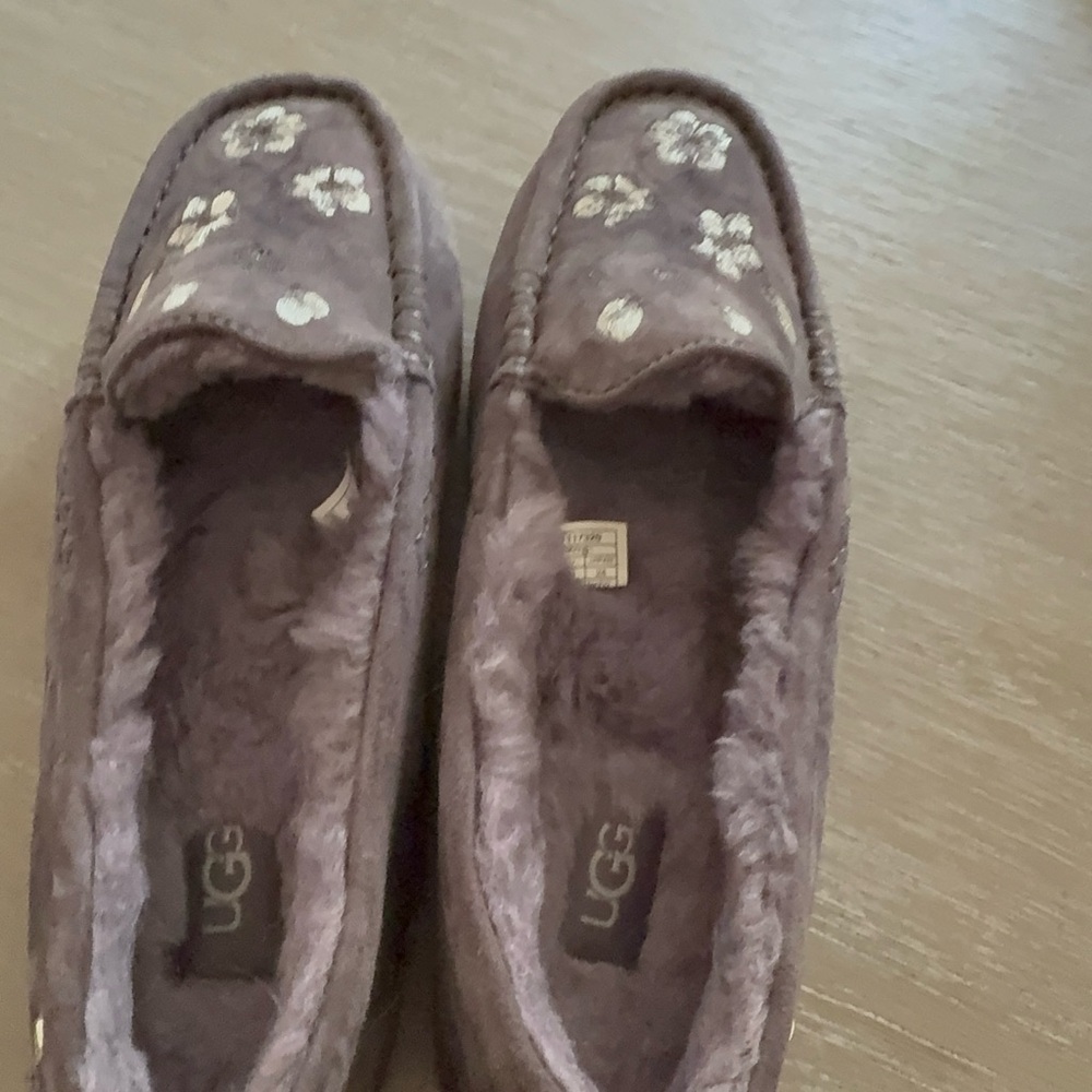 UGG Women's Floral Moccasin Slippers - Purple